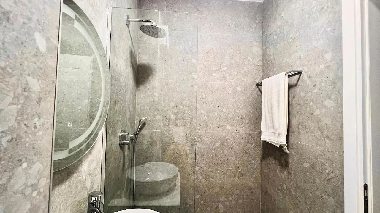 Apartment Zeus Tirana Suite Albania