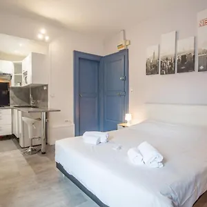 Studio For 2 Located In The City Center , Annecy France