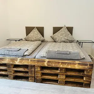 Leitmike&sun 4 Appartement Greussenheim